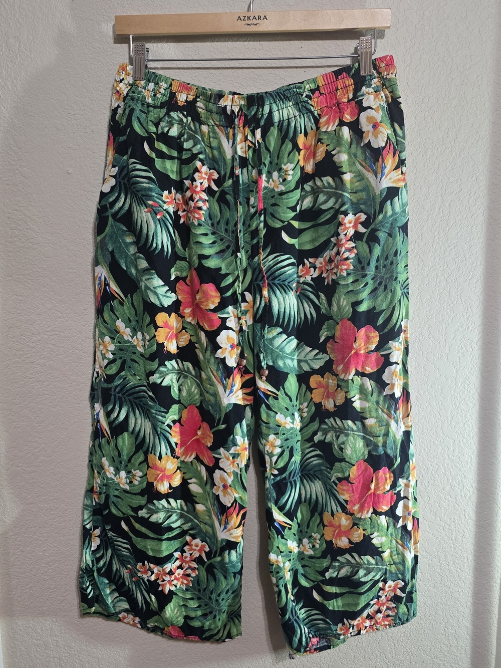 Christian Siriano Black Tropical Floral Wide-Leg Pants